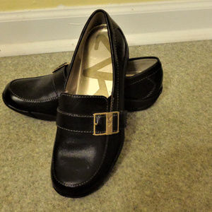 Anne Klein Brown loafer shoes with buckle